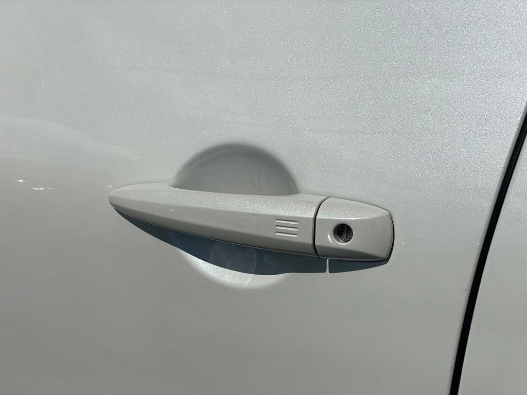 2024 Nissan Pathfinder SL premium
