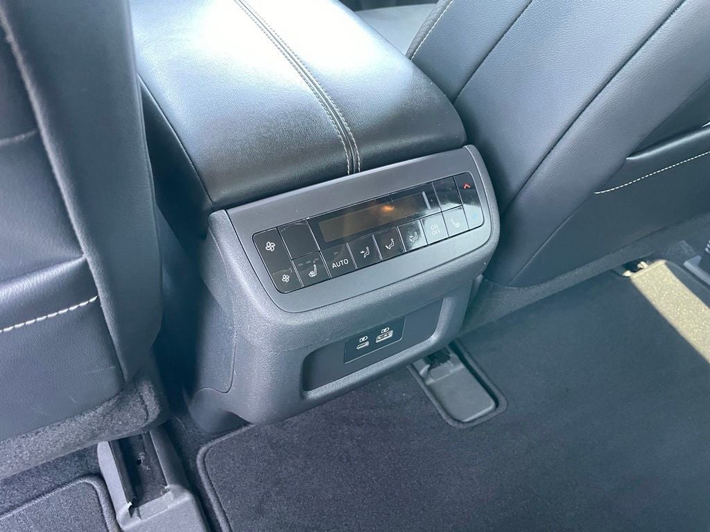 2023 Nissan Pathfinder SL PREMIUM