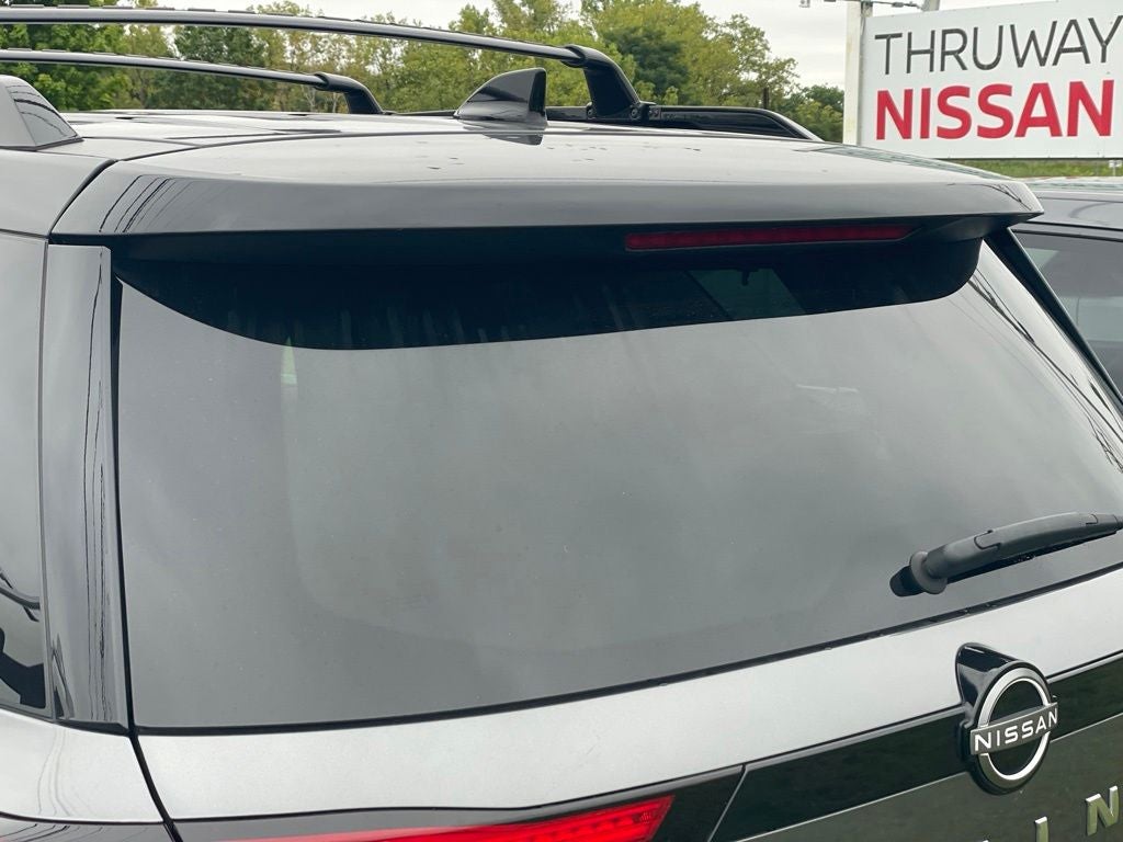 2023 Nissan Pathfinder SL PREMIUM
