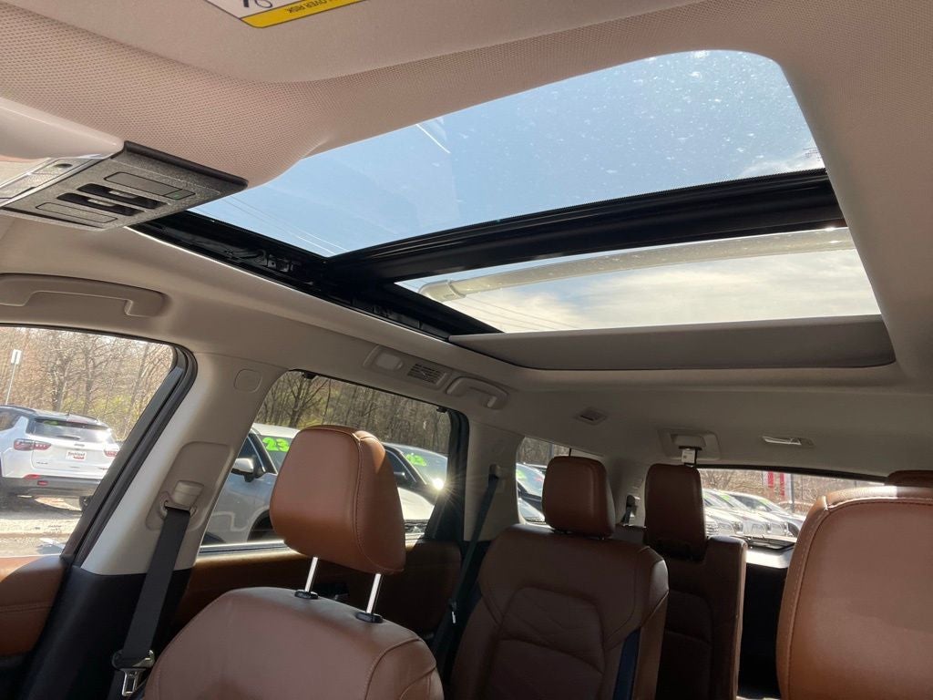 2024 Nissan Pathfinder Platinum