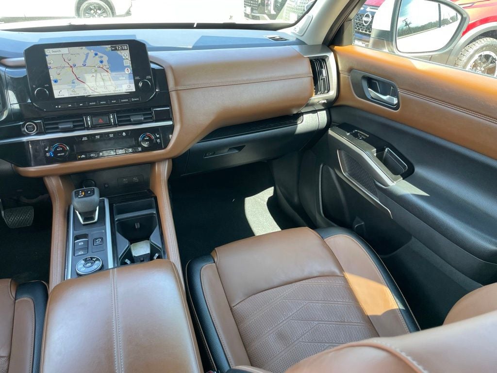 2022 Nissan Pathfinder Platinum