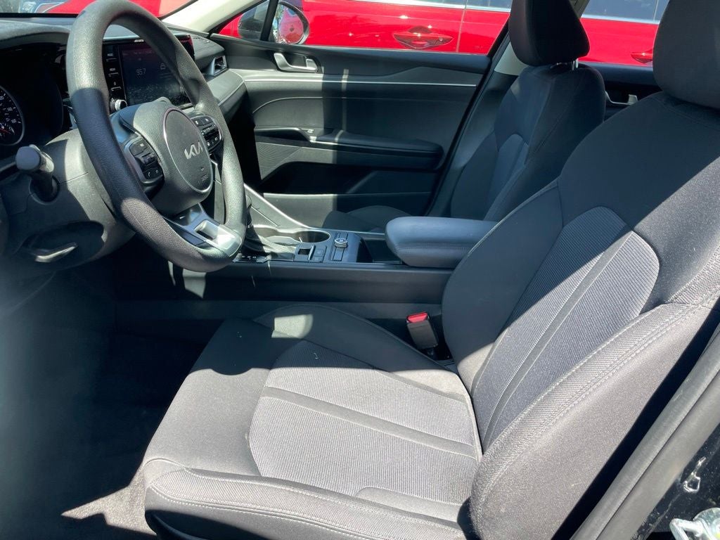 2023 Kia K5 LXS