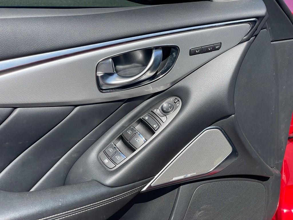2023 INFINITI Q50 LUXE
