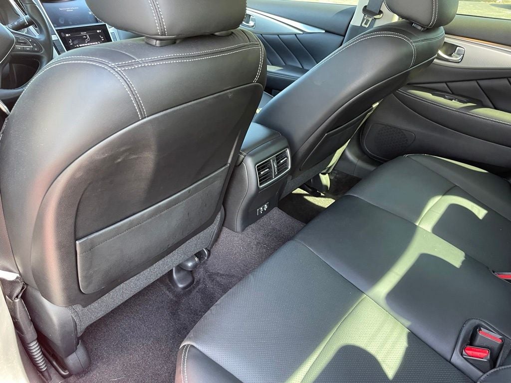 2023 INFINITI Q50 LUXE