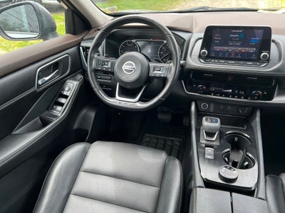 2023 Nissan Rogue SV premium
