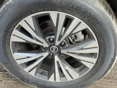 2023 Nissan Rogue SV premium