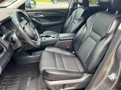 2023 Nissan Rogue SV premium