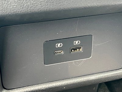 2023 Nissan Rogue SV premium