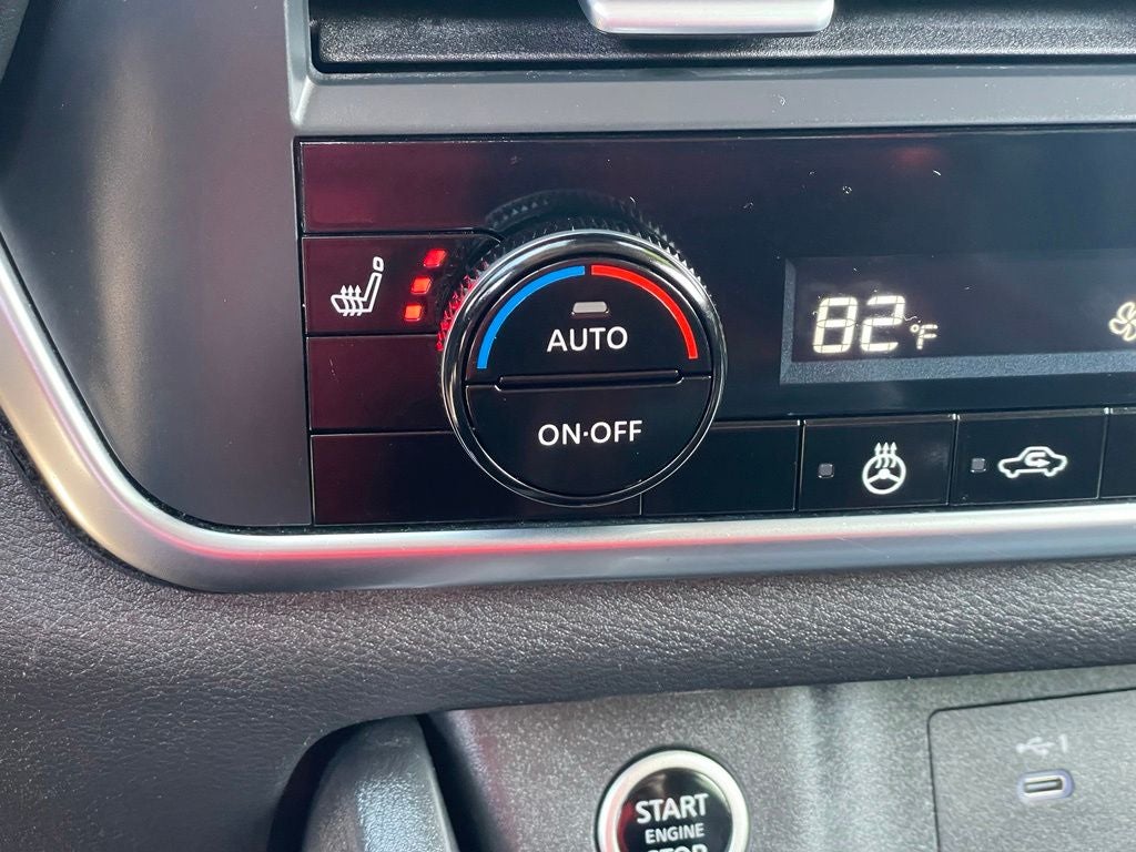 2023 Nissan Rogue SV Midnight Premium