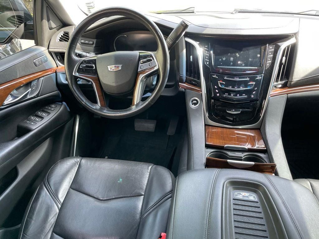 2019 Cadillac Escalade Luxury