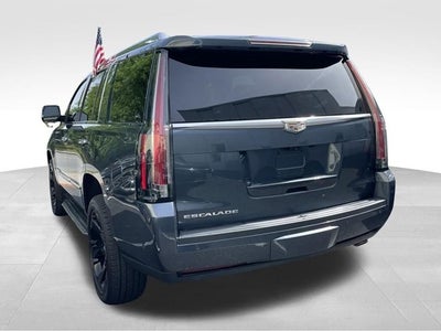 2019 Cadillac Escalade Luxury