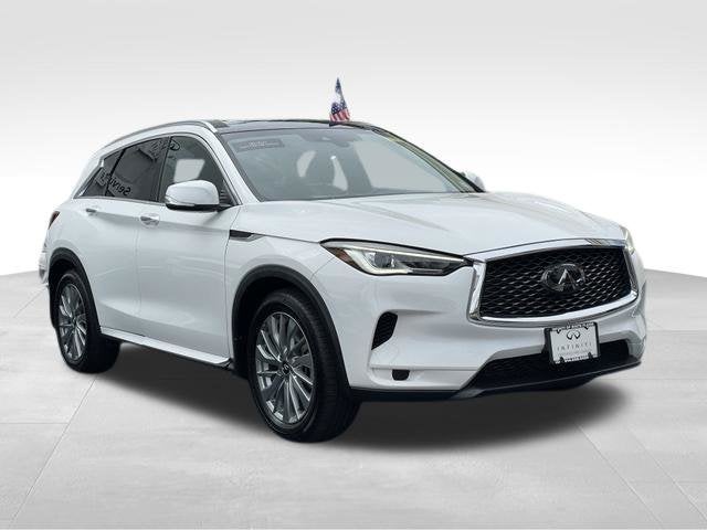 2023 INFINITI QX50 LUXE AWD