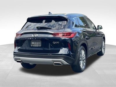 2023 INFINITI QX50 LUXE AWD
