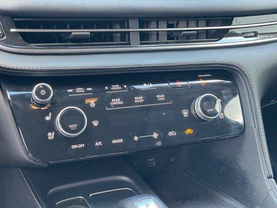2023 INFINITI QX60 LUXE AWD