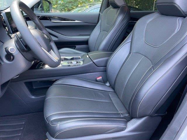 2023 INFINITI QX60 LUXE AWD