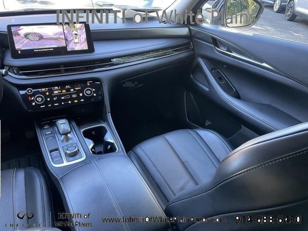 2023 INFINITI QX60 LUXE