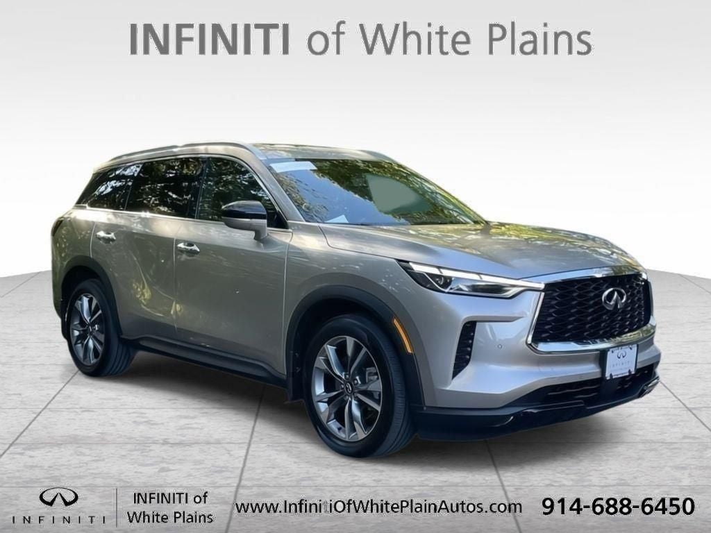 2023 INFINITI QX60 LUXE