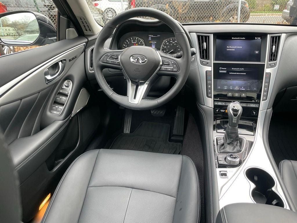 2023 INFINITI Q50 LUXE