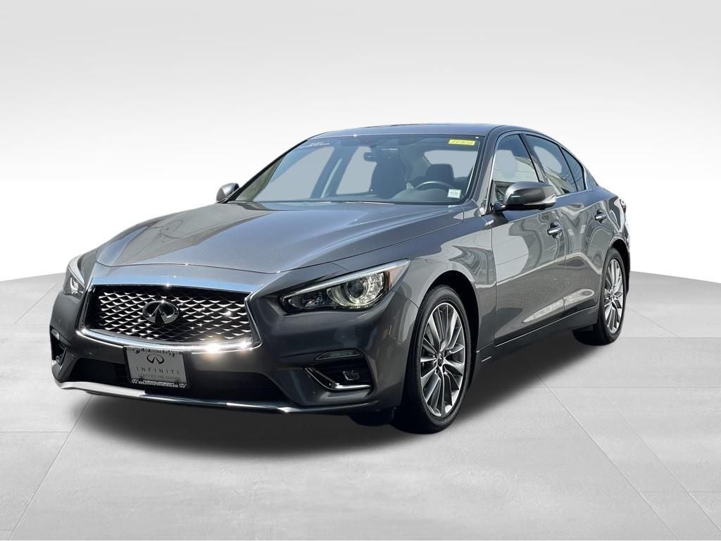 2023 INFINITI Q50 LUXE