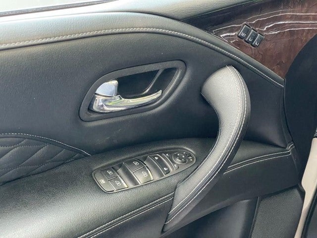 2019 INFINITI QX80 LUXE 4WD