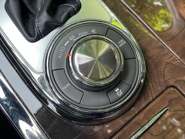 2019 INFINITI QX80 LUXE 4WD