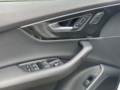 2021 Audi Q7 45 Premium Plus quattro