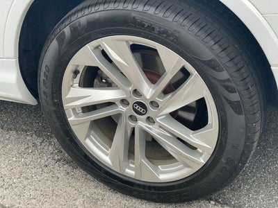 2021 Audi Q7 45 Premium Plus quattro