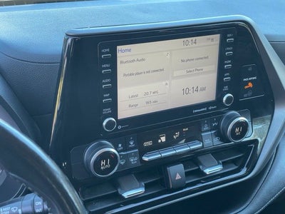2022 Toyota Highlander LE