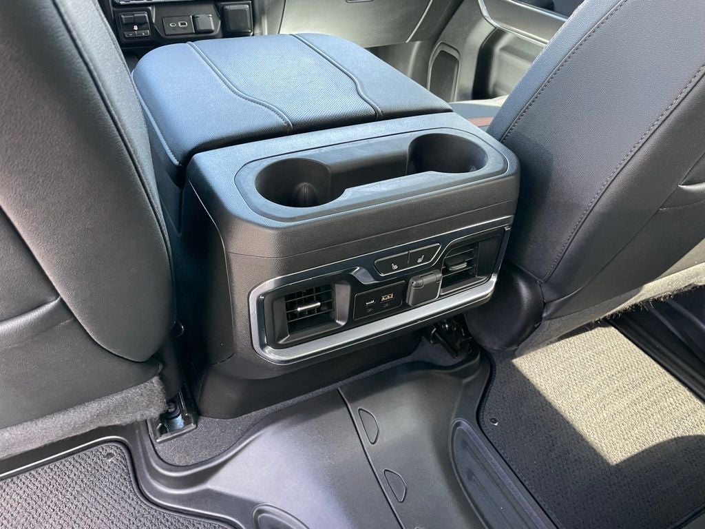 2023 GMC Sierra 2500HD AT4