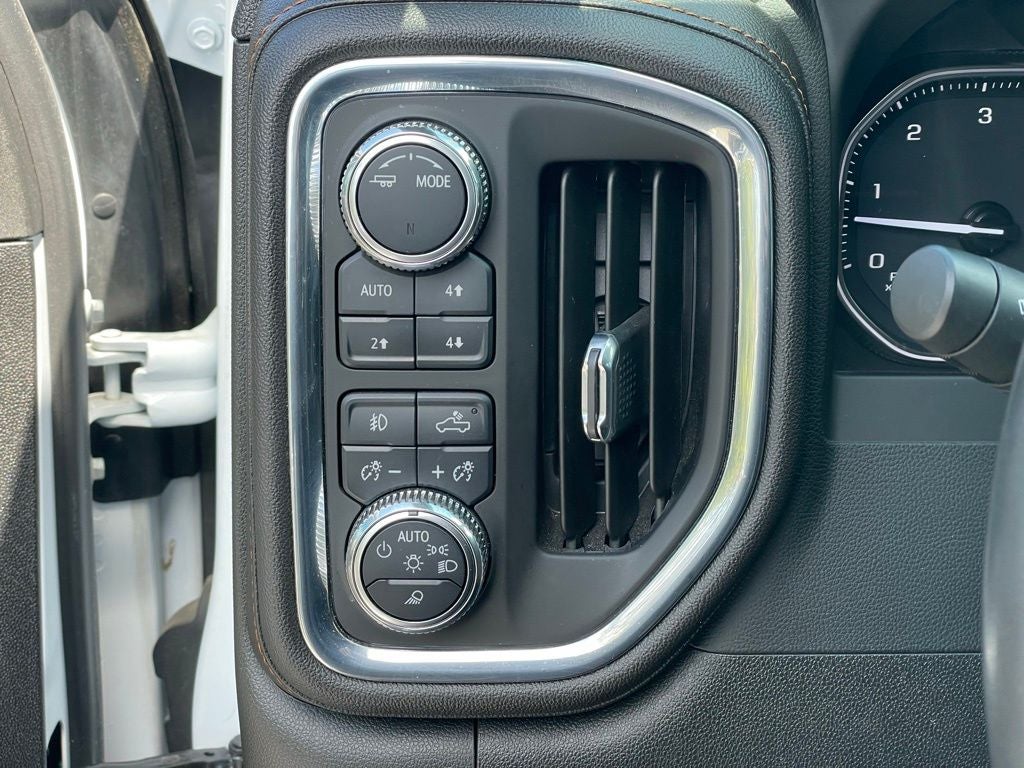 2023 GMC Sierra 2500HD AT4