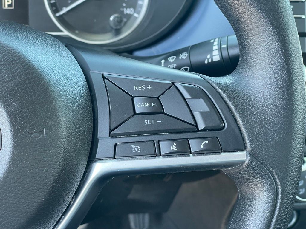 2024 Nissan Versa 1.6 SV