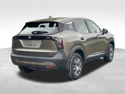 2025 Nissan Kicks S