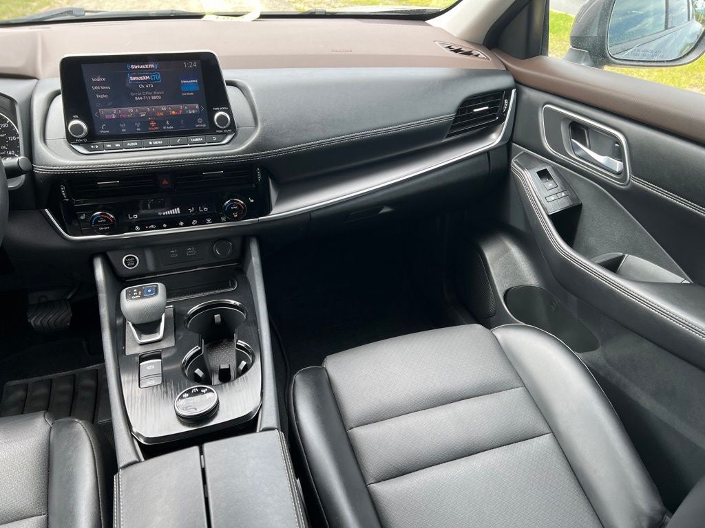 2022 Nissan Rogue SV Premium