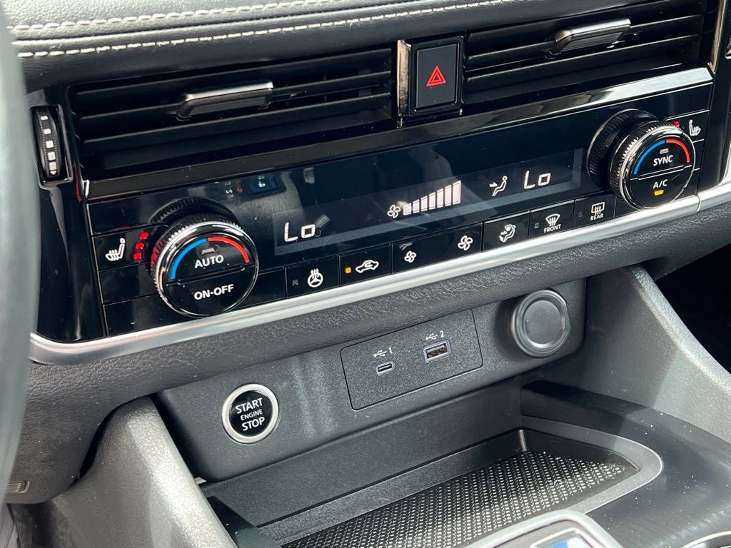 2022 Nissan Rogue SV Premium