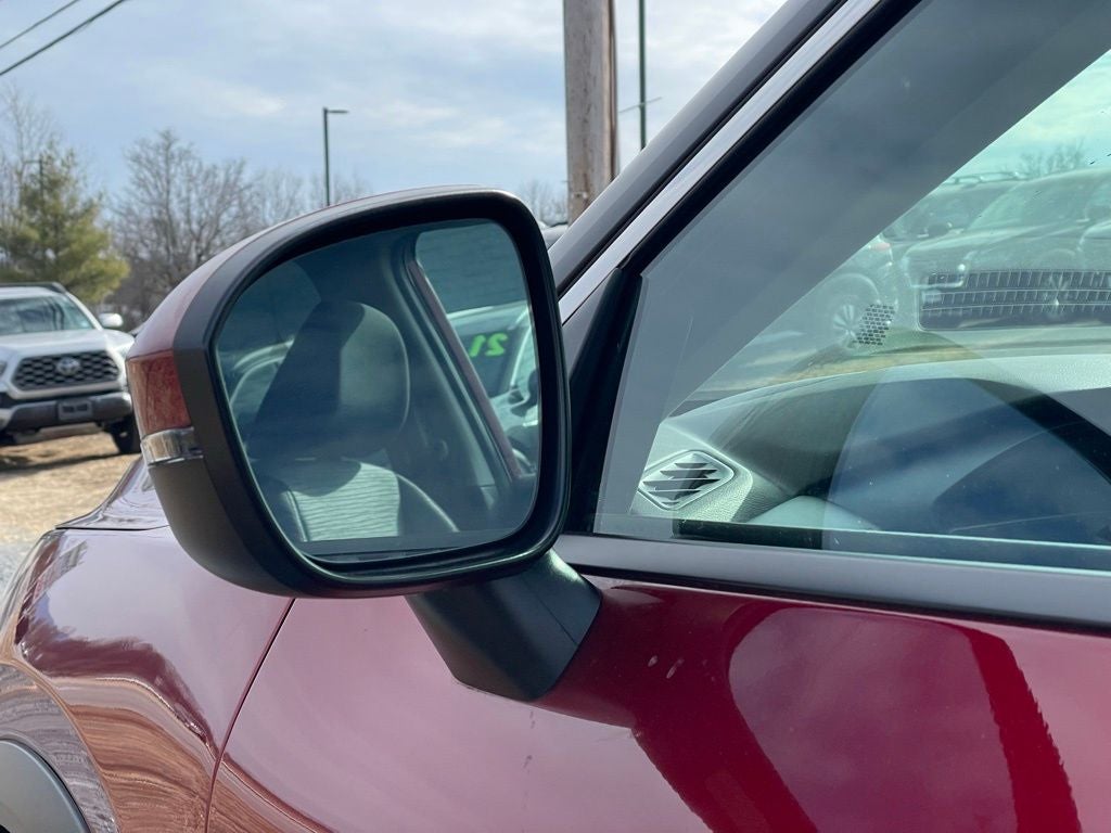 2023 Nissan Rogue SV Cloth Seating