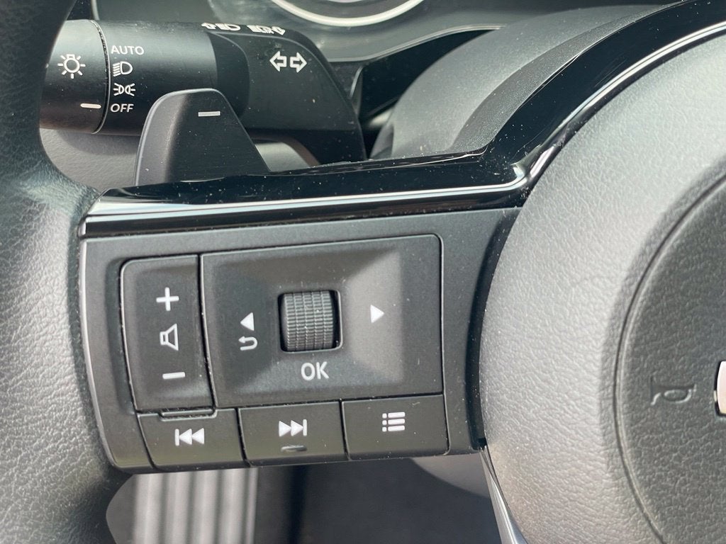 2022 Nissan Pathfinder S