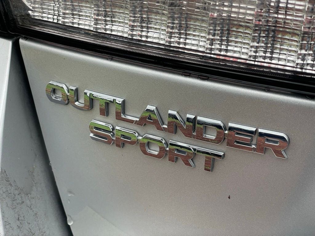2025 Mitsubishi Outlander Sport 2.0 SE