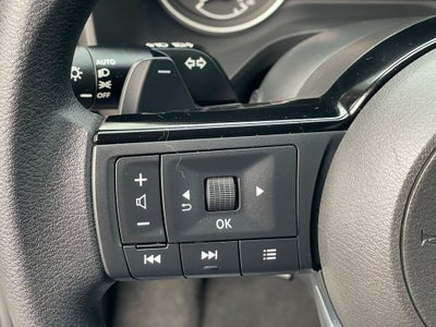 2023 Nissan Rogue SV Cloth Seating