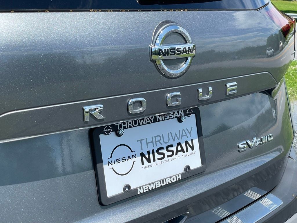 2023 Nissan Rogue SV Cloth Seating