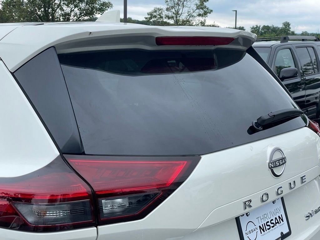 2023 Nissan Rogue SV Cloth Seating