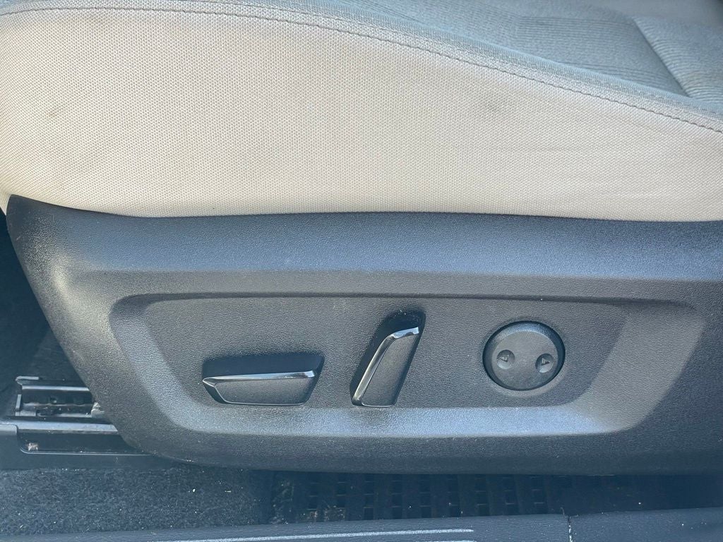 2024 Nissan Rogue SV Cloth Seating