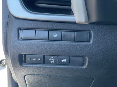 2024 Nissan Rogue SV Cloth Seating