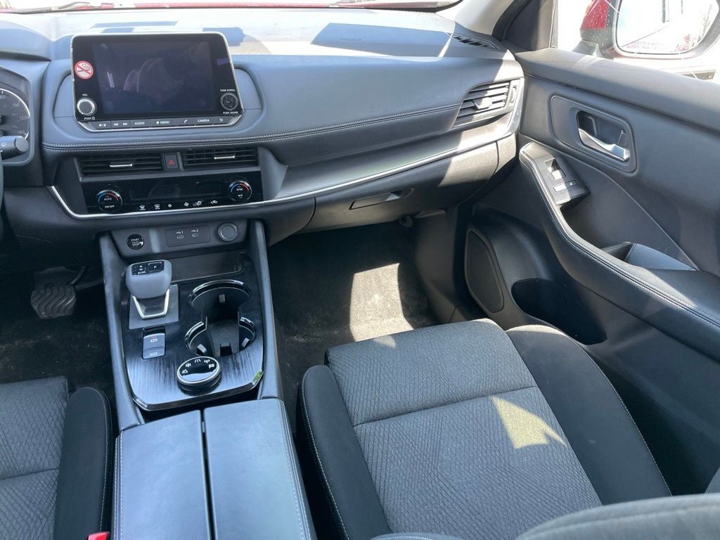 2025 Nissan Rogue SV Cloth Seating