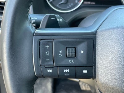 2025 Nissan Rogue SV Cloth Seating