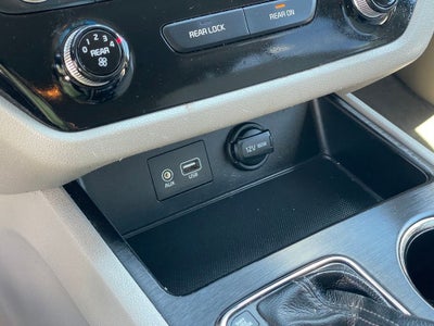 2020 Kia Sedona LX