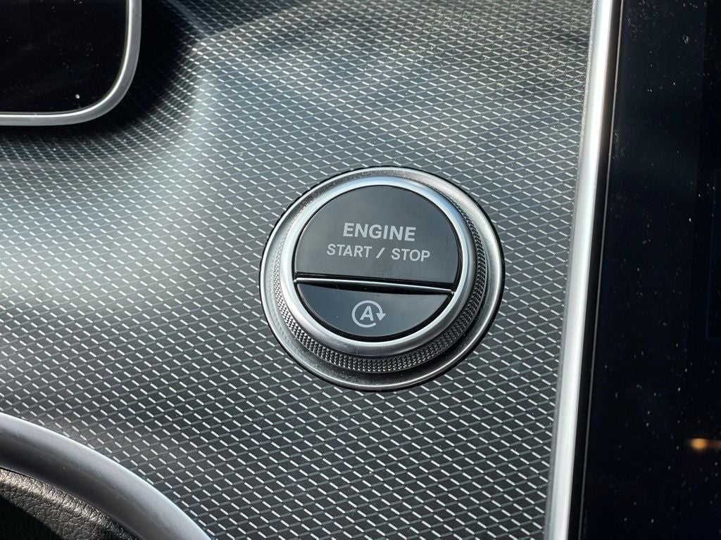 2025 Mercedes-Benz C-Class C 300 4MATIC®