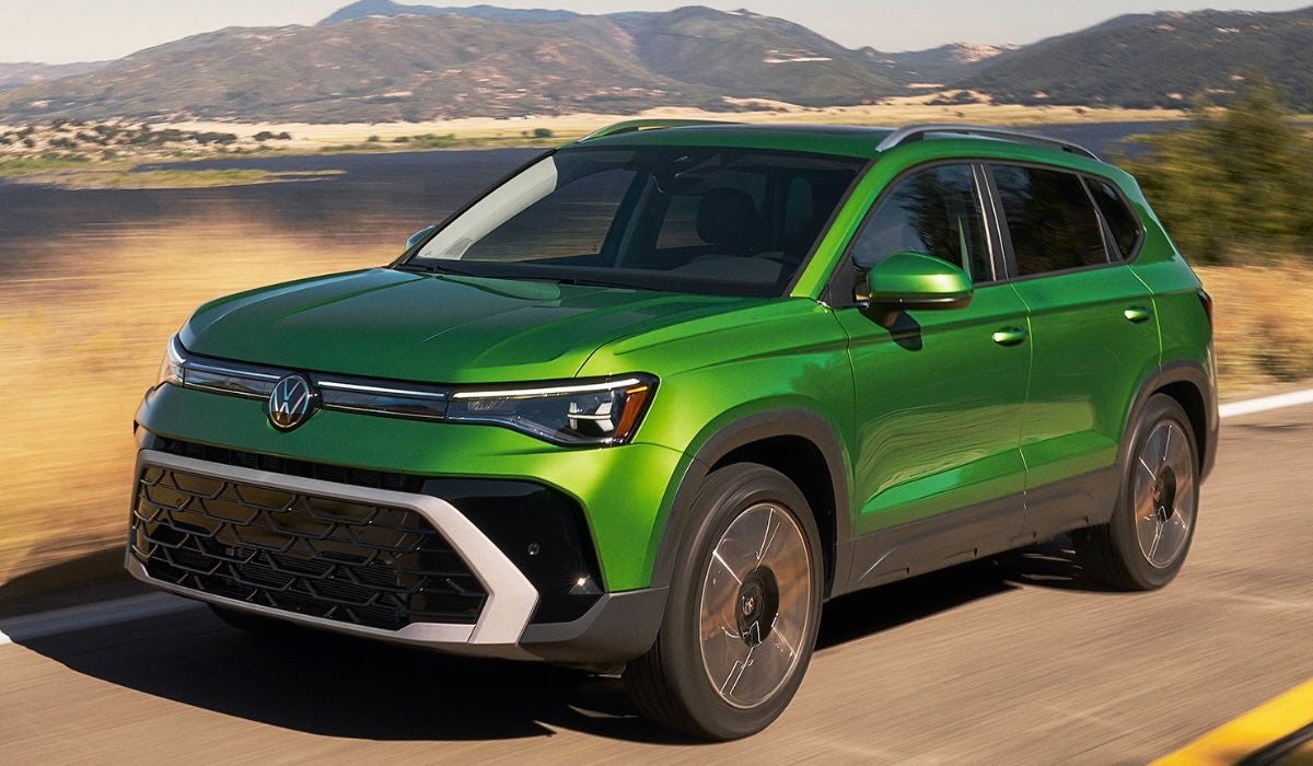 2027 Volkswagen Taos vs 2026 Volkswagen Taos: MIDDLETOWN NY